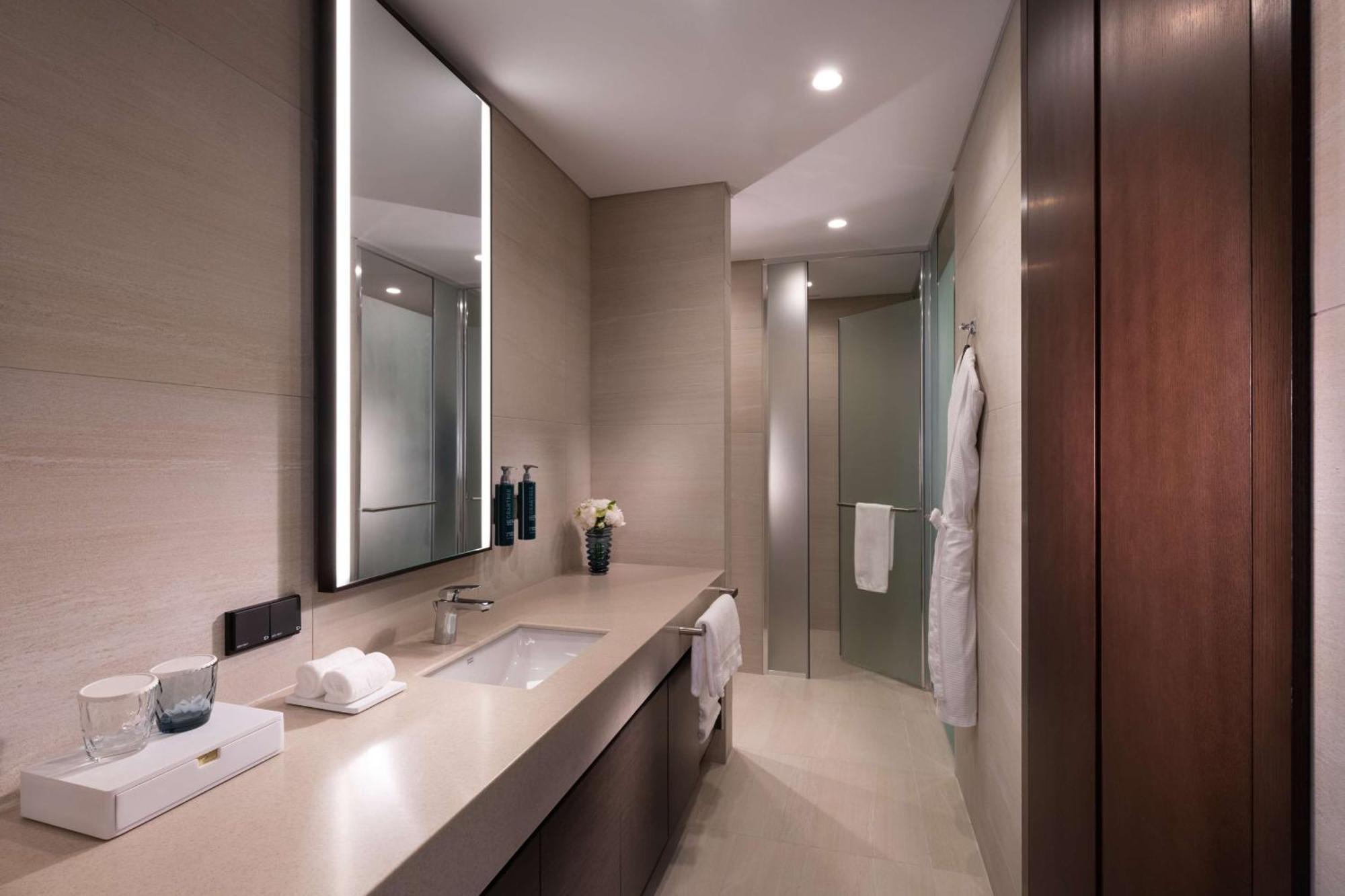 Doubletree By Hilton Seoul Pangyo Residences Сеонгнам Екстериор снимка