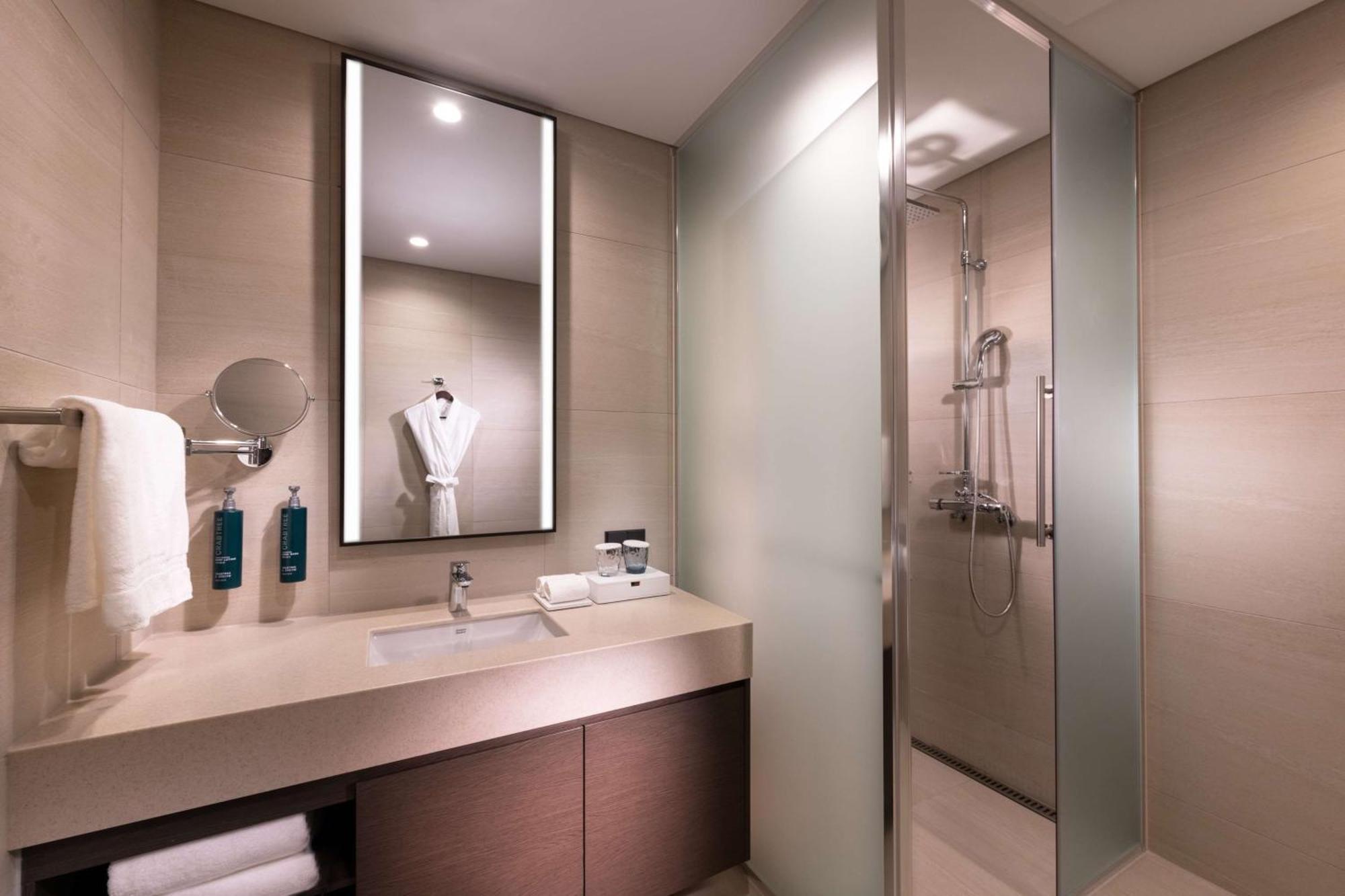 Doubletree By Hilton Seoul Pangyo Residences Сеонгнам Екстериор снимка